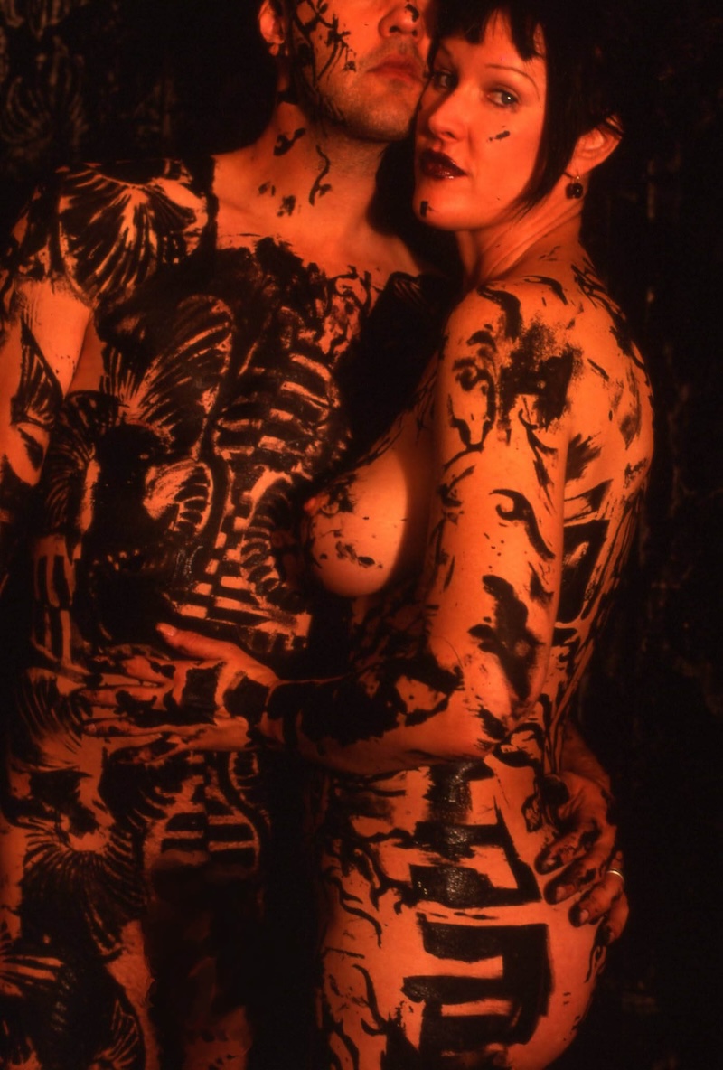 2 people body paint